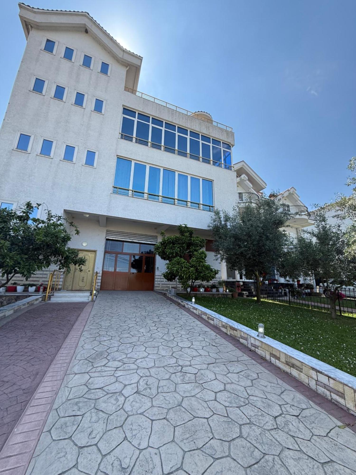 Hotel Murati View