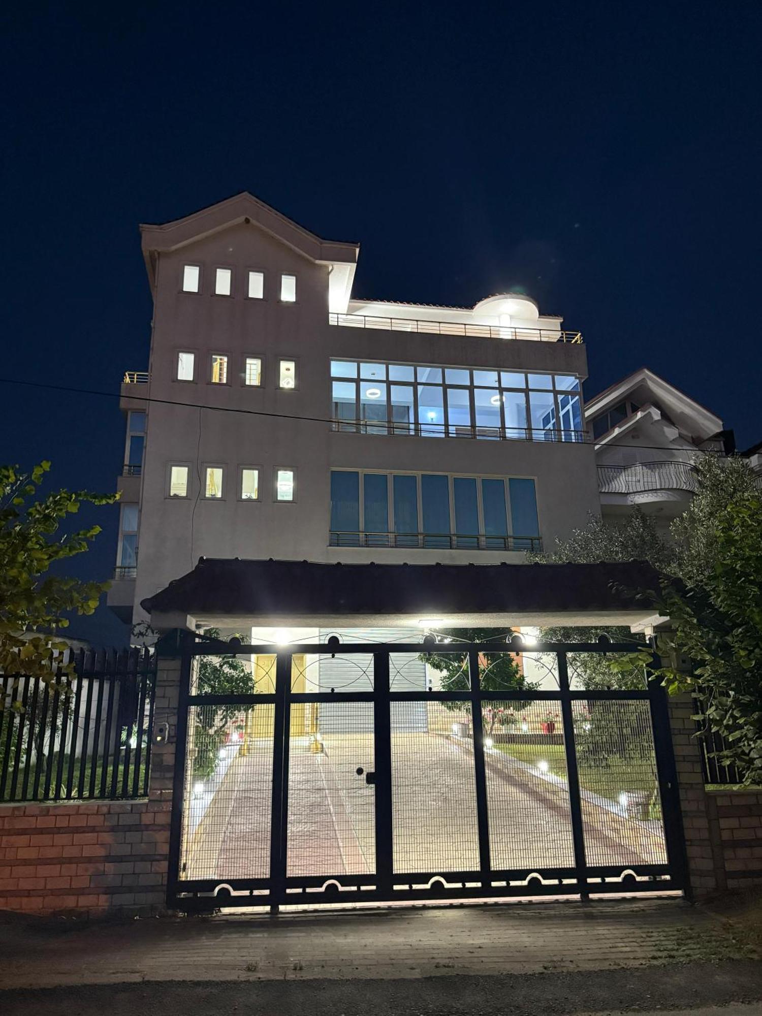 Murati View * Tirana
